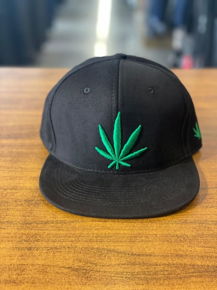 Hamze Marijuana Nakışlı Siyah Renk  Hip Hop Snapback Rapper Basket Cap Şapka